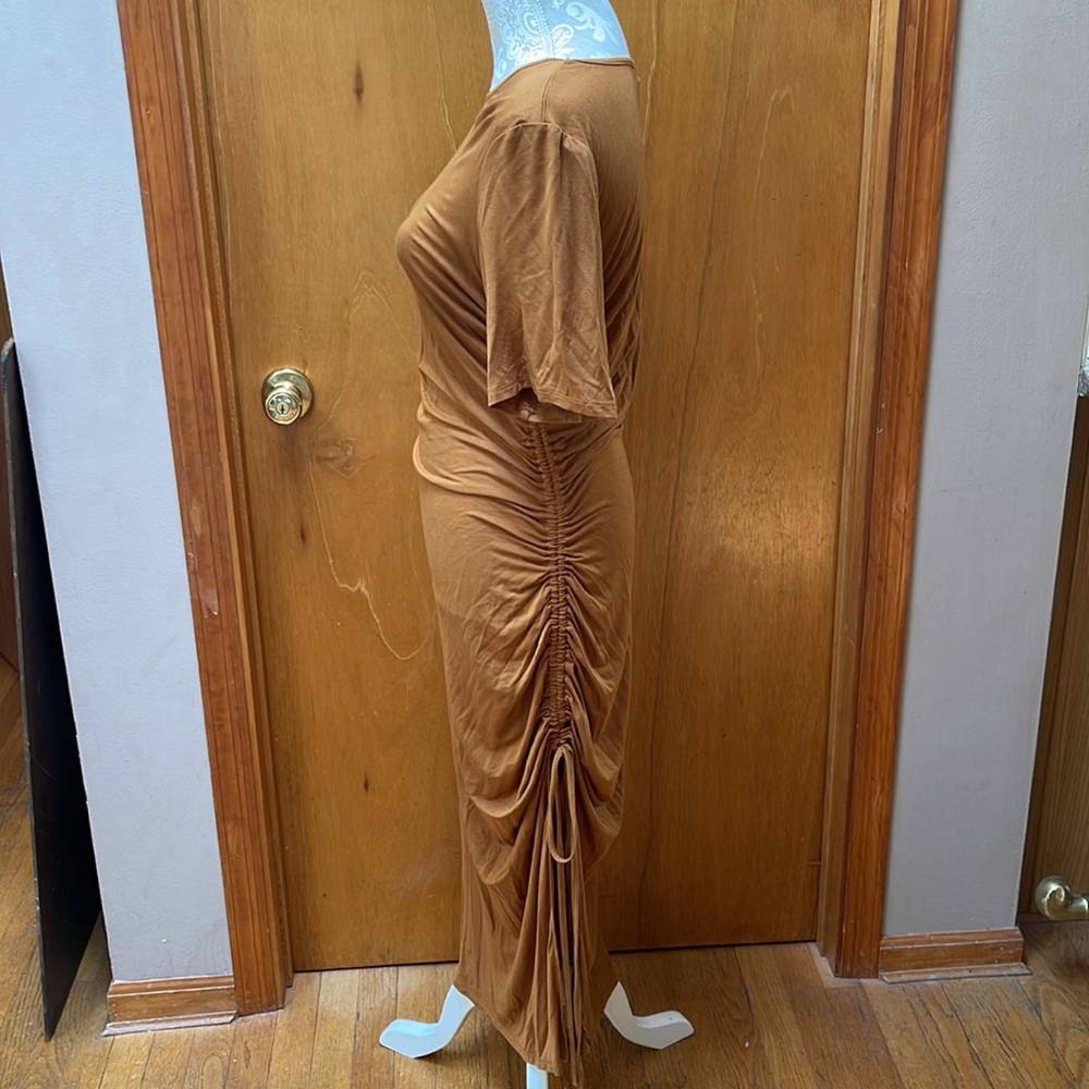 NWOT short sleeved maxi dress from Blush Mark. Size 0X